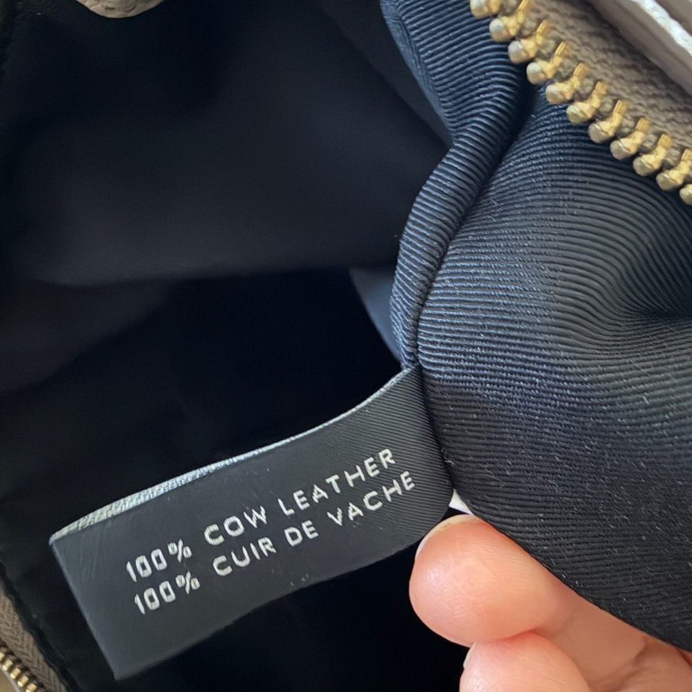 Marc Jacob’s Taupe Hobo Bag - Picture 9 of 10